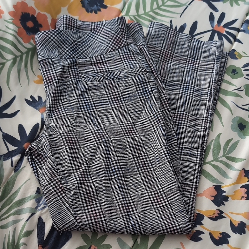 EUC Skinny Ankle Plaid Pants - Joe B Medium